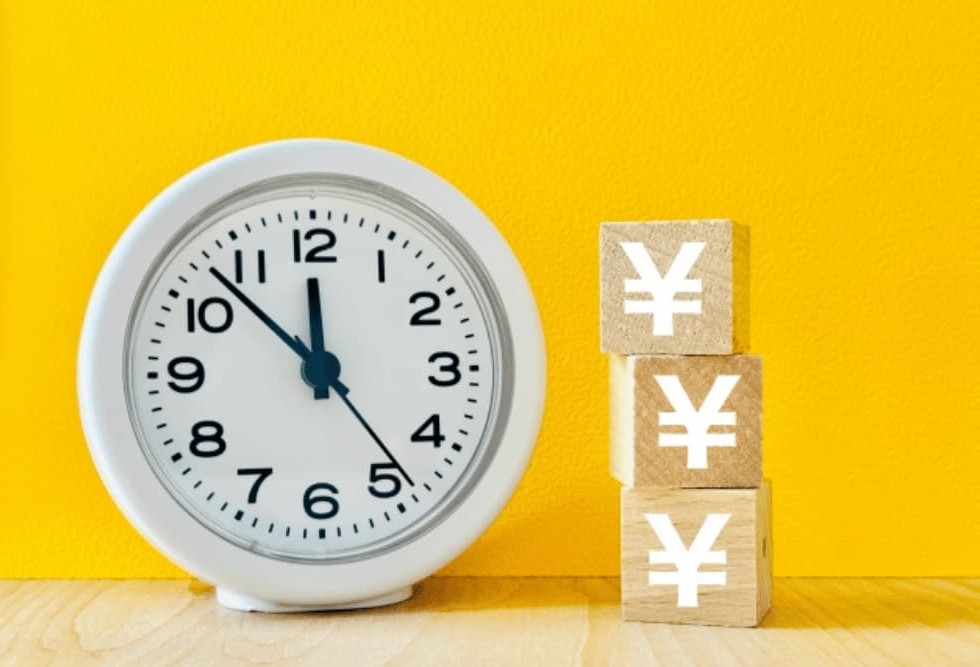 【徹底比較】事務員を「採用する」vs「代行（外注）する」