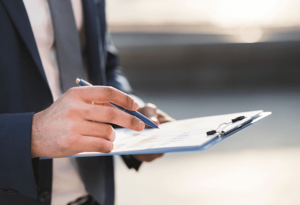 【本質的な品質保証】サンプル音声以上に重要な「体制」の3つのチェックポイント